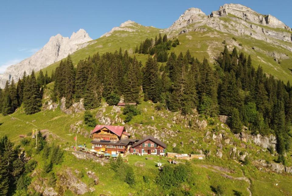 Berggasthaus Tschingelhorn Hotel Stechelberg Exterior photo